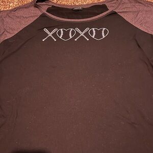 Black baseball torrid Tshirt size 3
